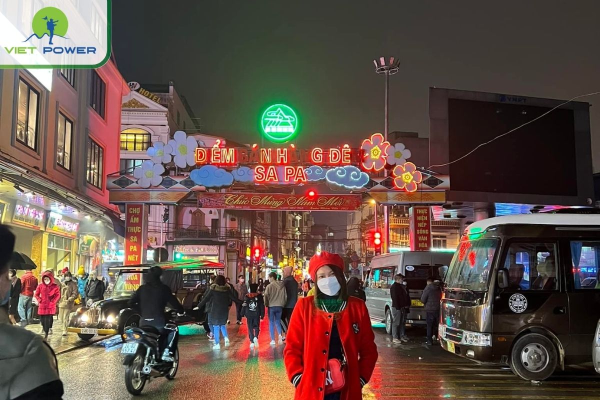 Motorbike to sapa night market