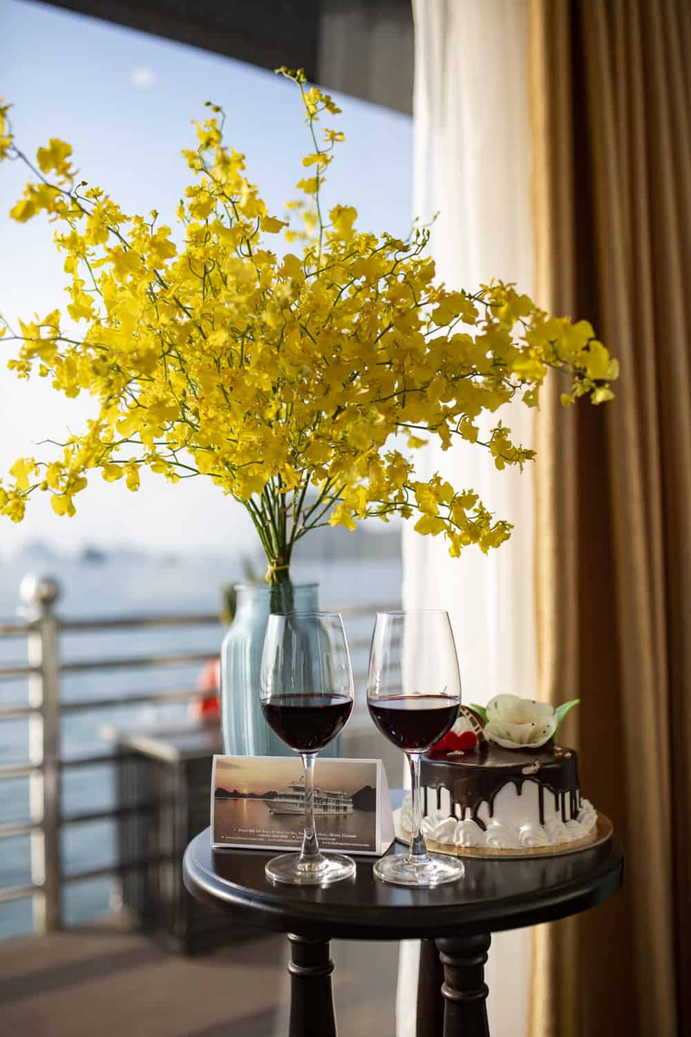 FAMILY CONNECTING SUITE