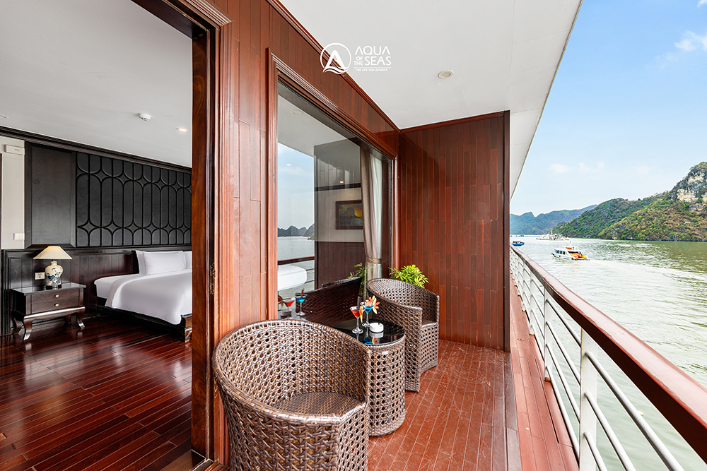 Aqua Royal Suite Cabin