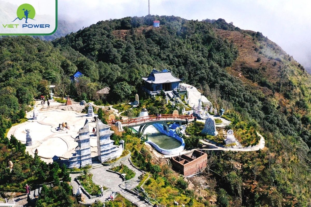 Heaven's Gate (O Quy Ho)