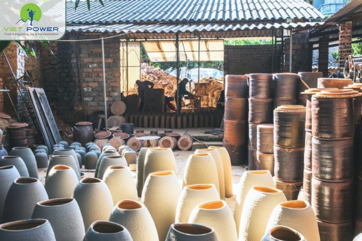 (12) Vietnam Pottery