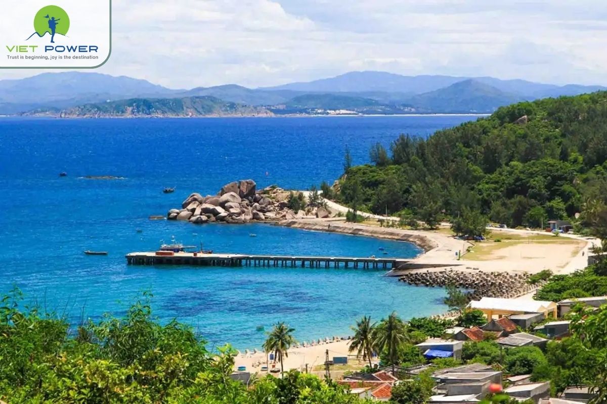 (3) Quy Nhon