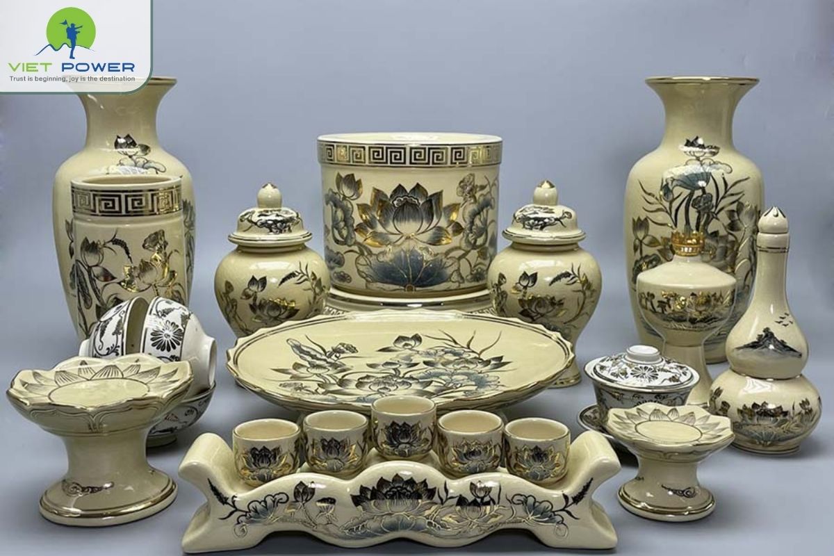 (3) Vietnam Pottery
