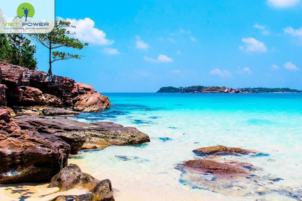 (4) Phu Quoc