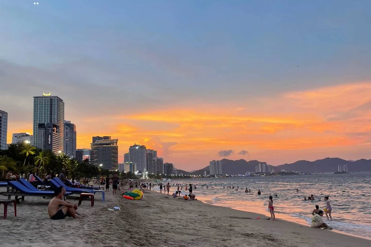 Tran Phu Beach Promenade