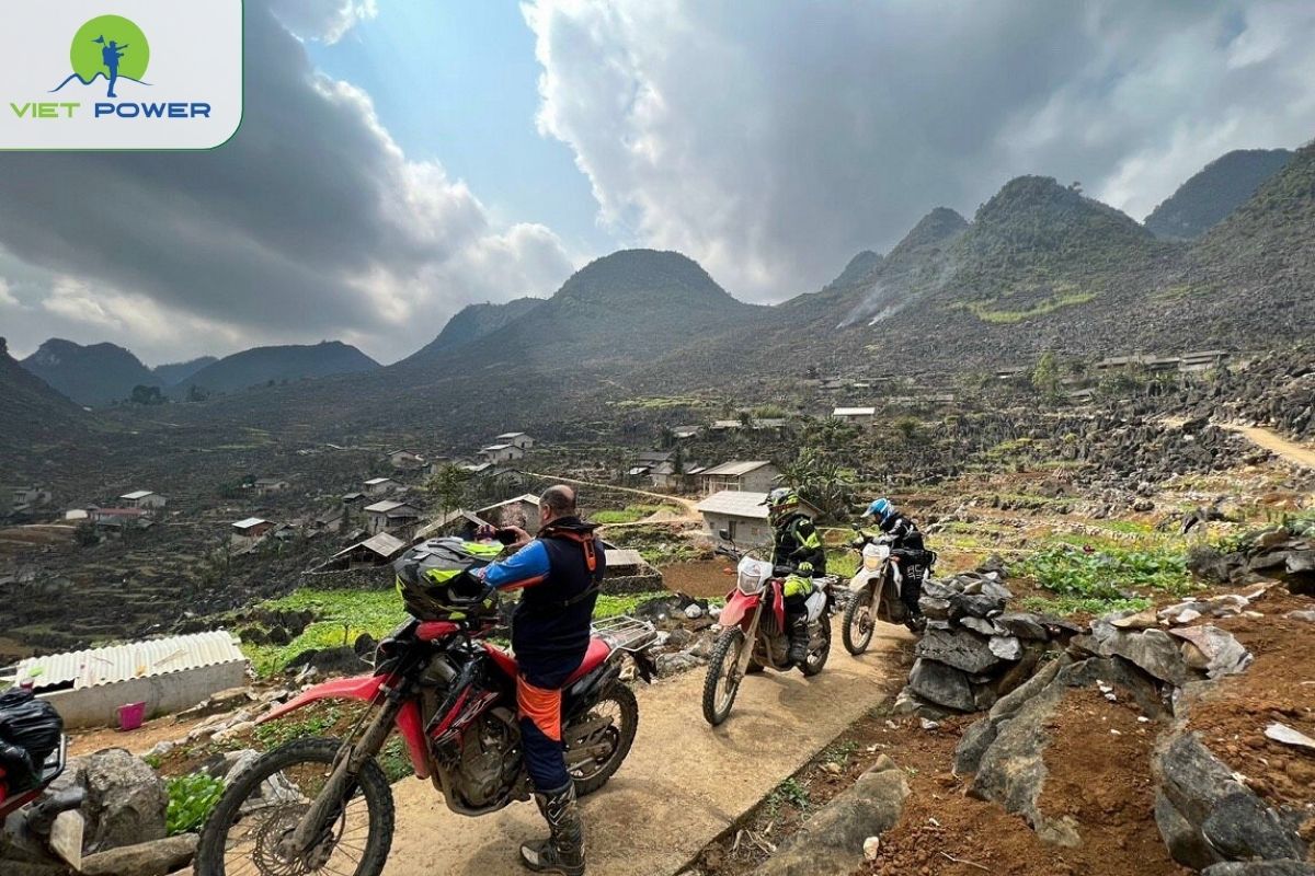 Route 2 – Via Lai Chau & Mu Cang Chai (Scenic & Challenging)
