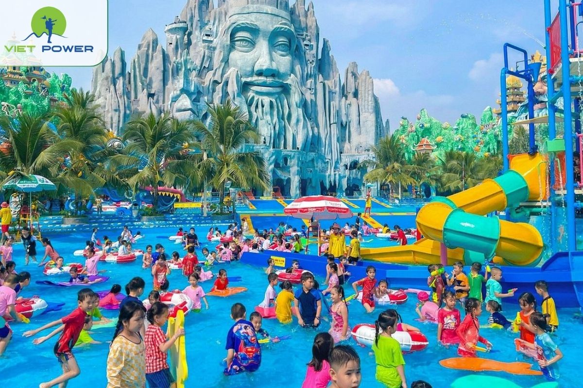 Suoi Tien Theme Park