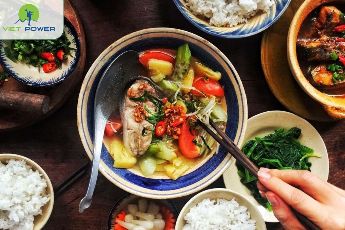 The Family Meal – “Mâm Cơm Việt”