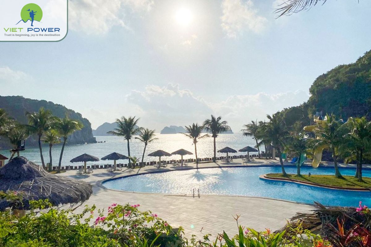 Beach Resort in Cat Ba (3)