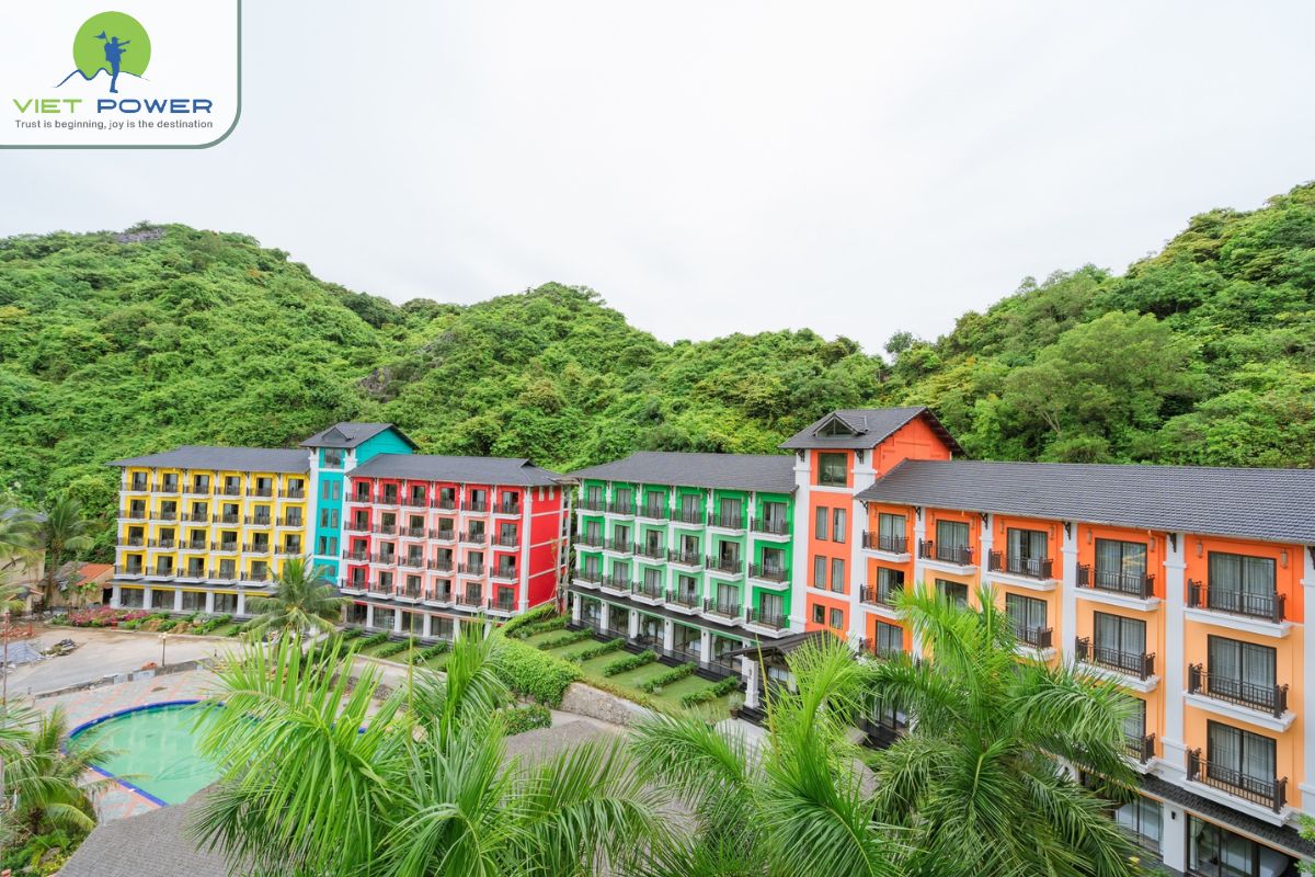 Beach Resort in Cat Ba (8)