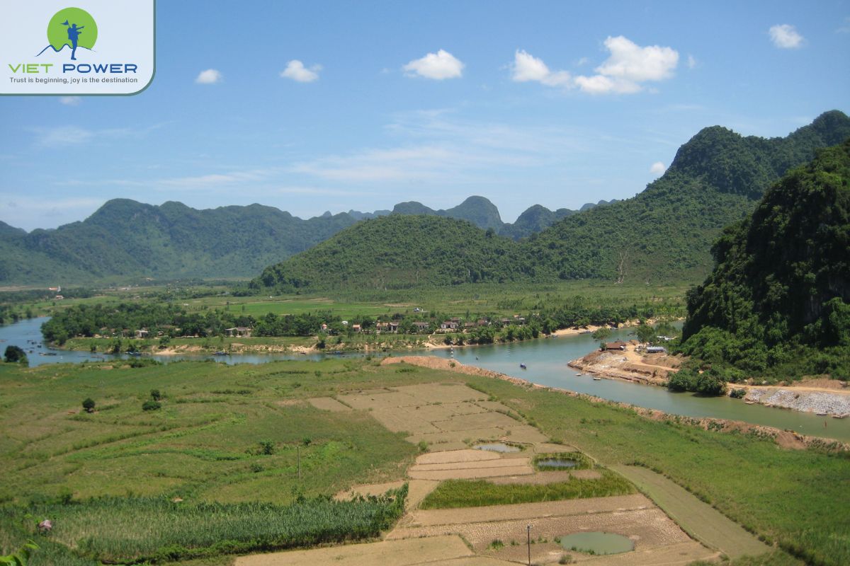 Beginner-Friendly Caves