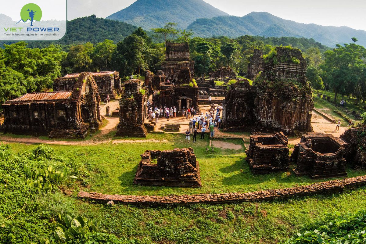 Exploring the Ancient Cham Sculpture Art of Vietnam (15)