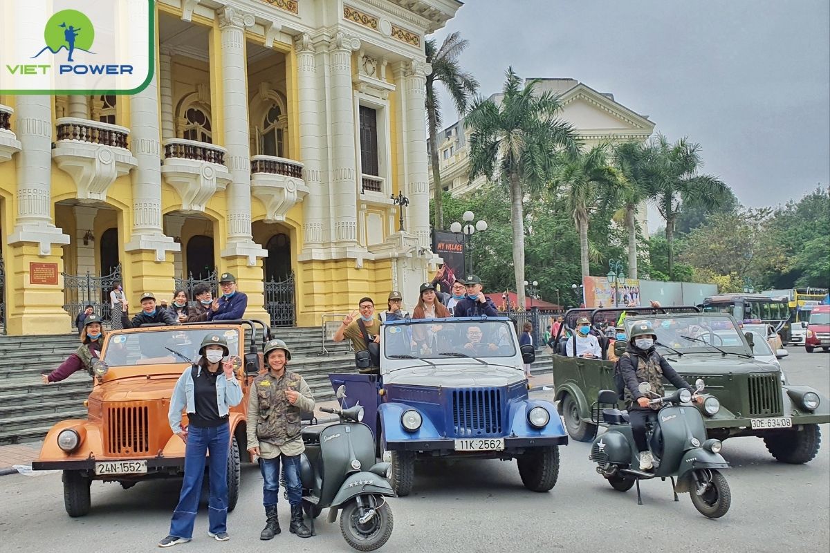 How to choose Hanoi jeep tour.