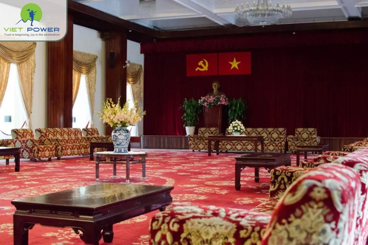 Independence-Palace (3)