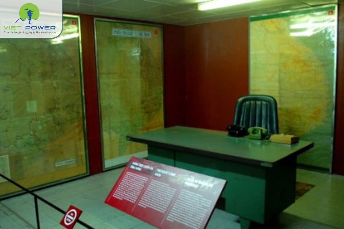 Independence-Palace (4)