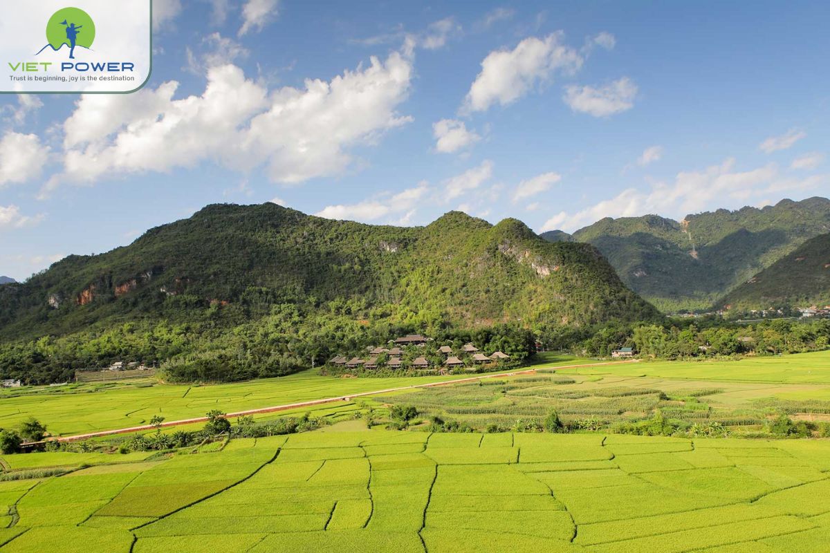 Mai Chau 2-Day Tour (2)