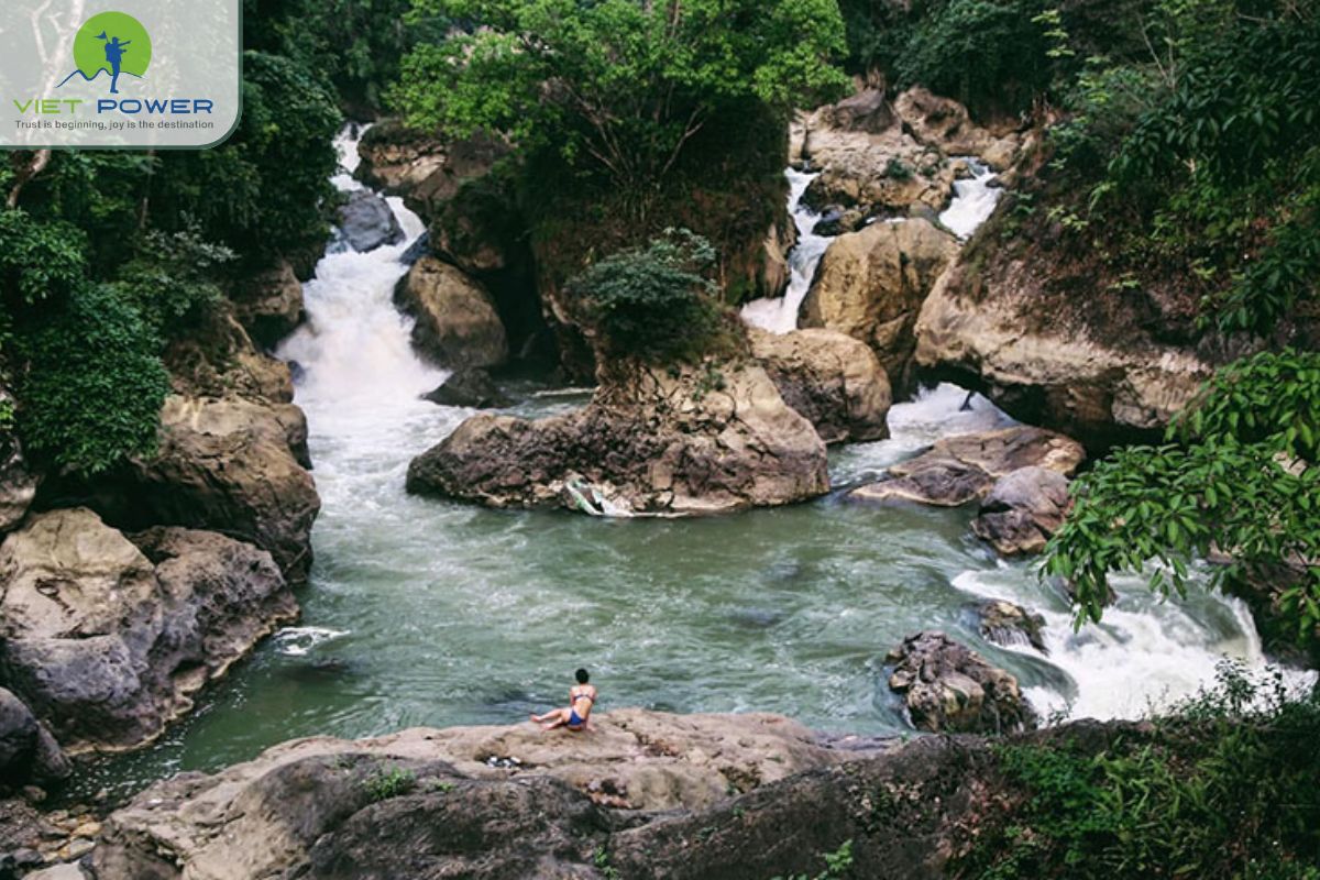 Pac Ngoi Village (8)