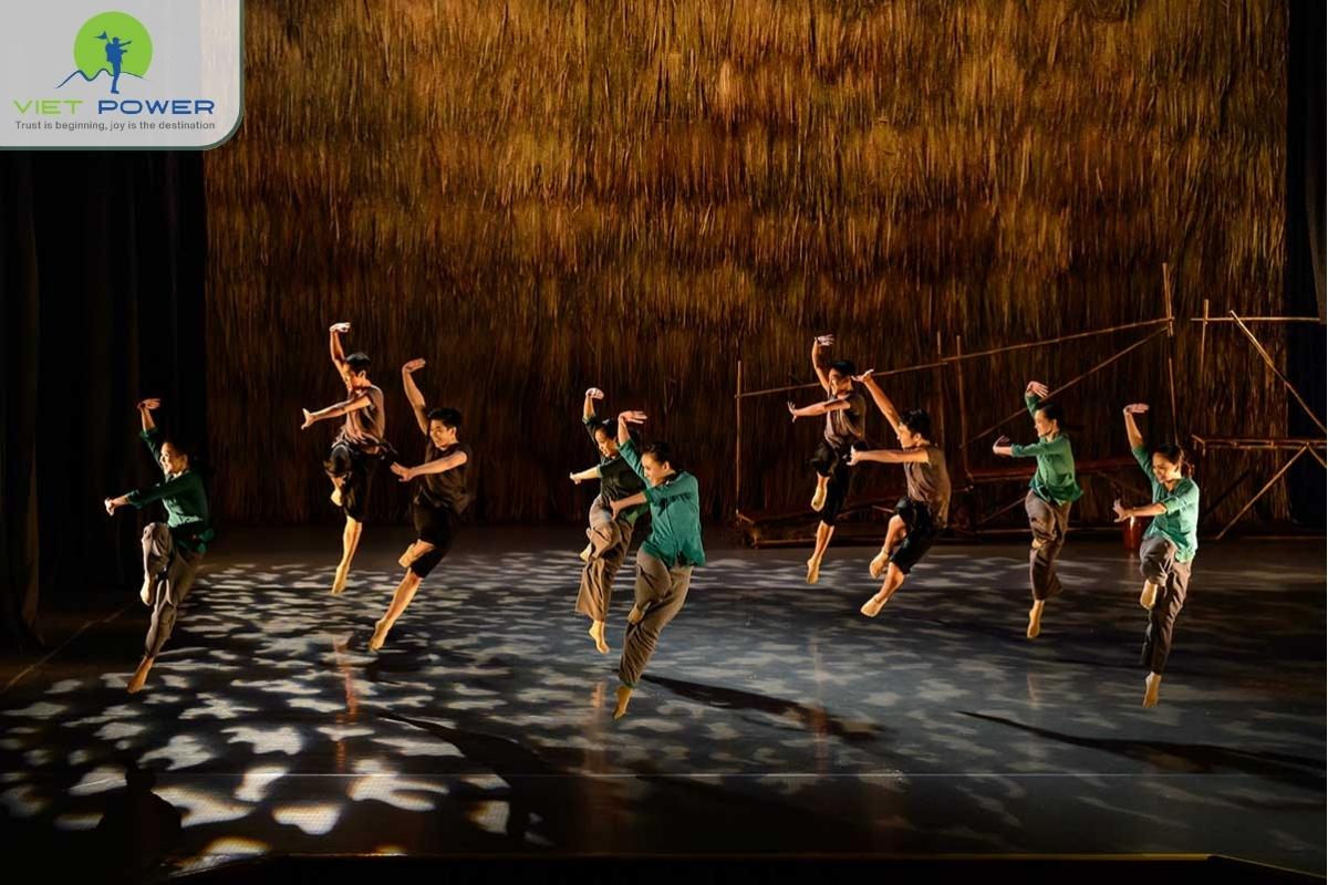 Saigon-Opera-House (5)