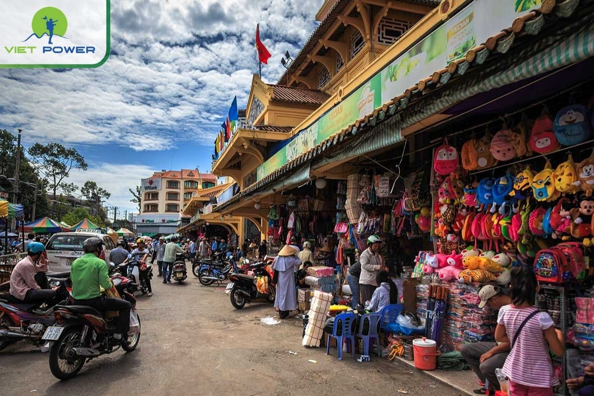 Saigon Street Food Markets: A Foodie's Paradise: Binh Tay Market.