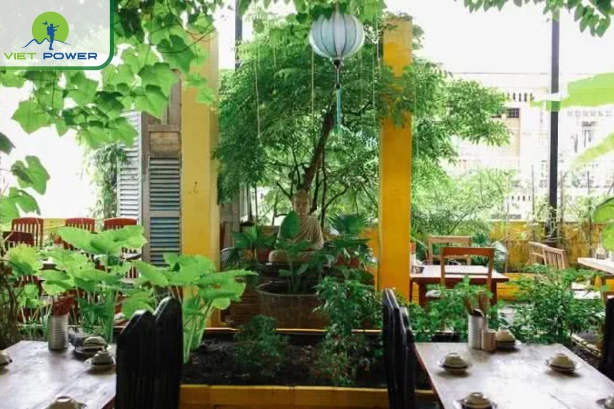 Secret Garden – Authentic Vietnamese Rooftop Experience