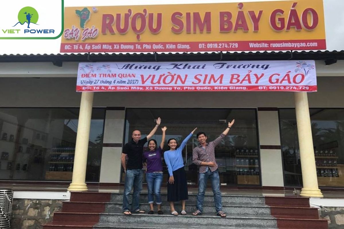 Bảy Gáo Sim Wine