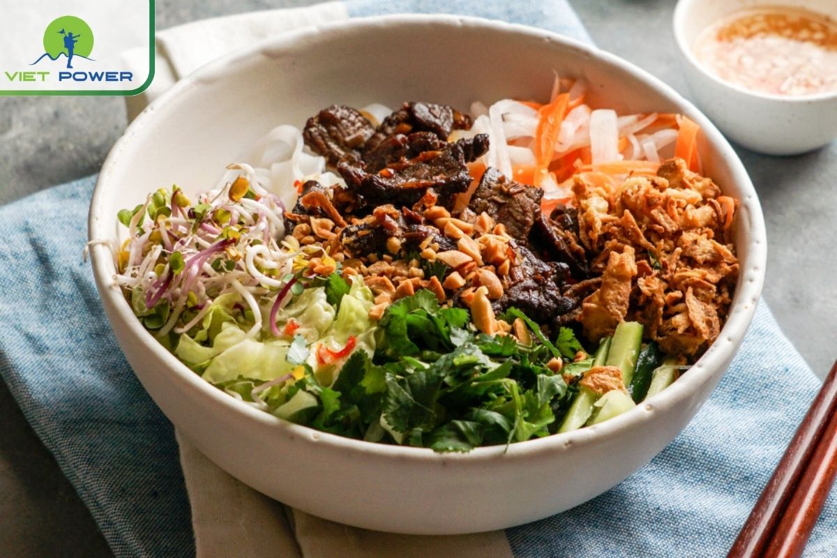 Bun Bo Nam Bo (Vietnamese Beef Stir Fry)