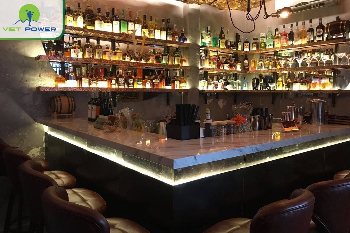 To - Hidden Cocktails Bar