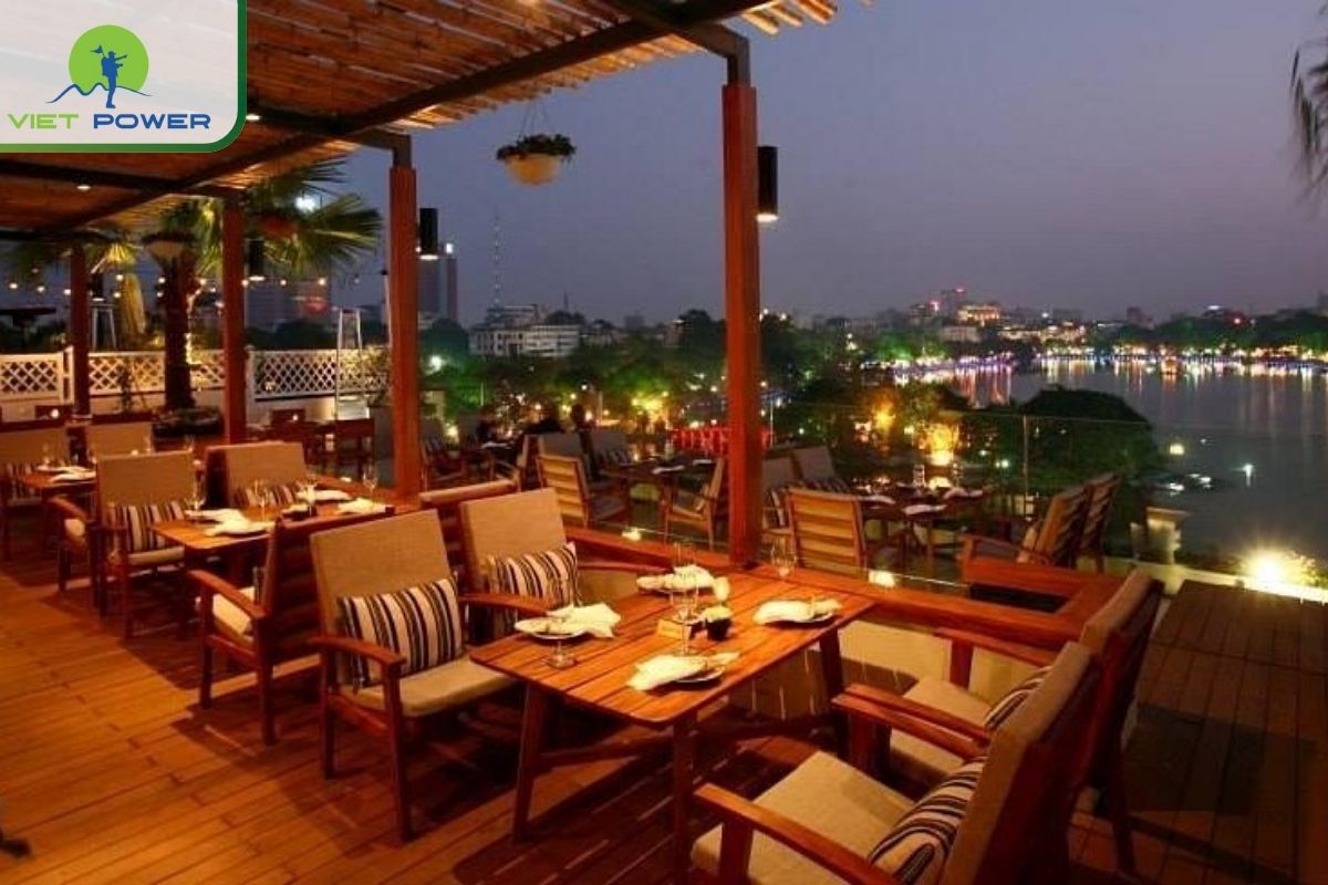 How to Get Reservations at Top Restaurants