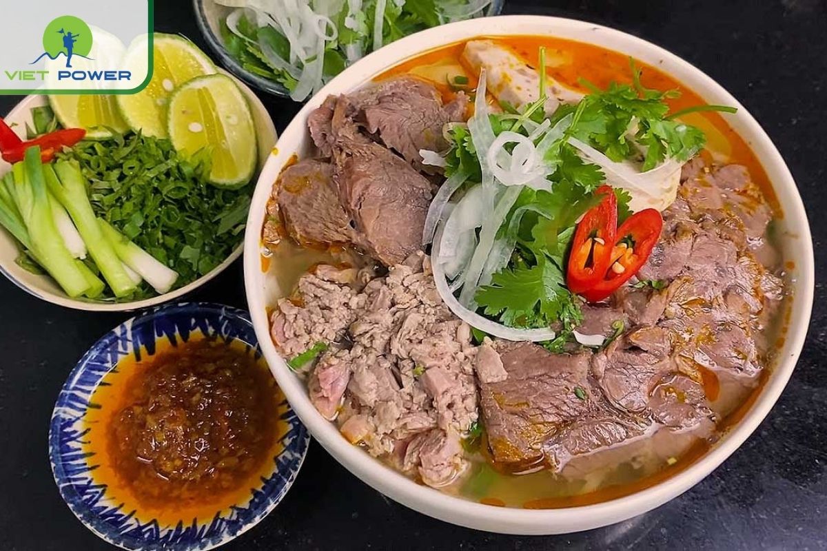 Bún Bò Huế – Spicy Hue-Style Beef Noodle Soup