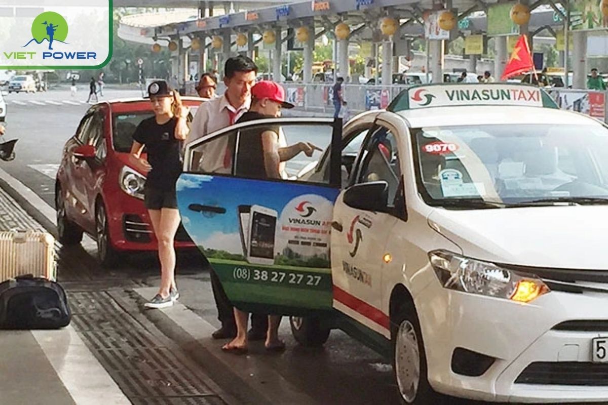 Traditional Taxis in Saigon: Reliable or Risky?