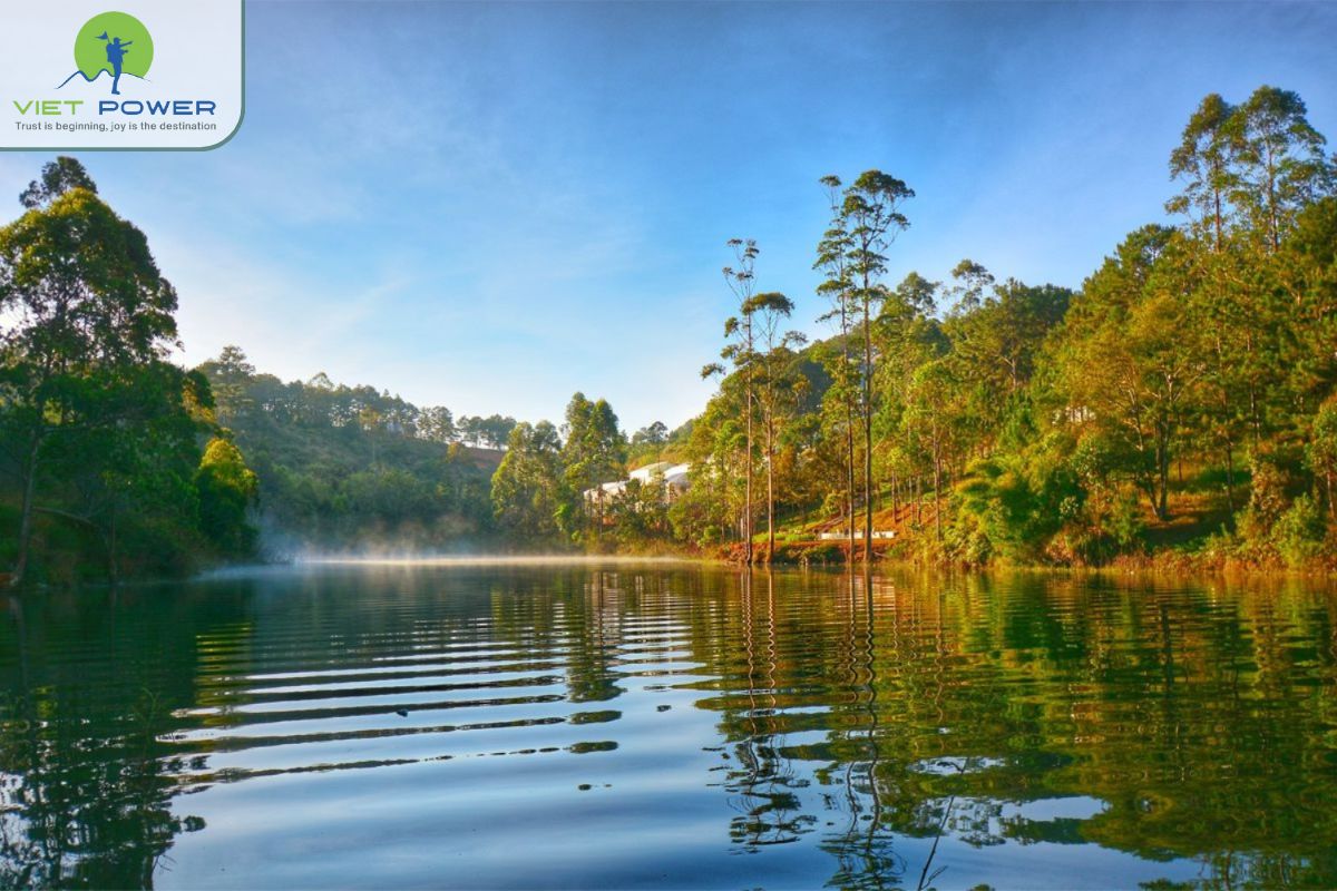 Tuyen Lam Lake (3)