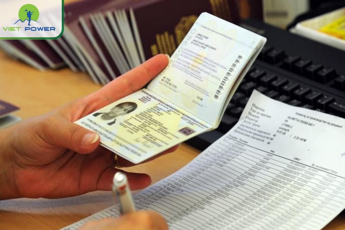 Key Requirements for a Vietnam eVisa for South Africans: eVisa Fees and Processing Time.