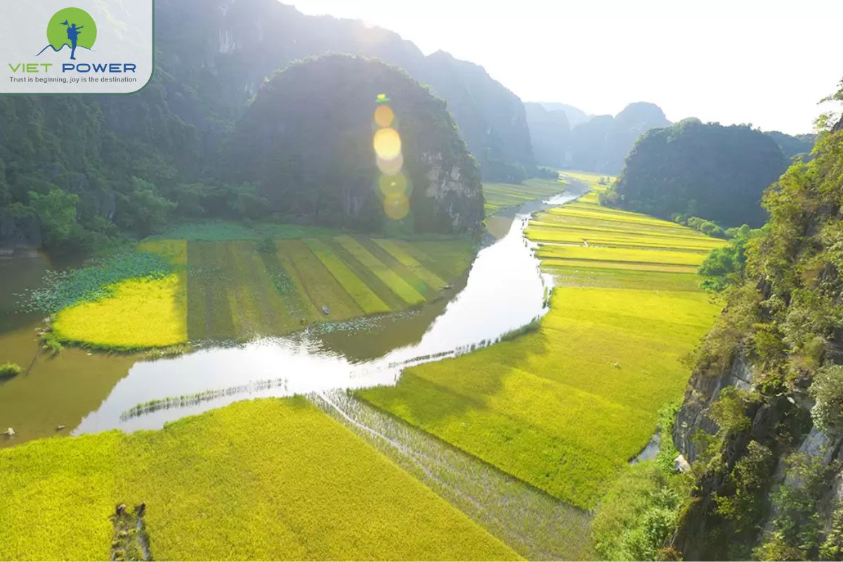 Visit Trang An Landscape Complex in Summer
