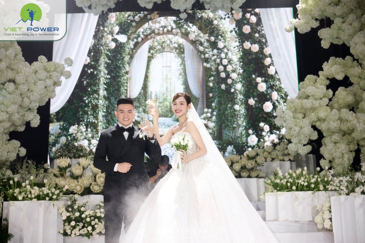 Wedding Gifts and Customs (2)