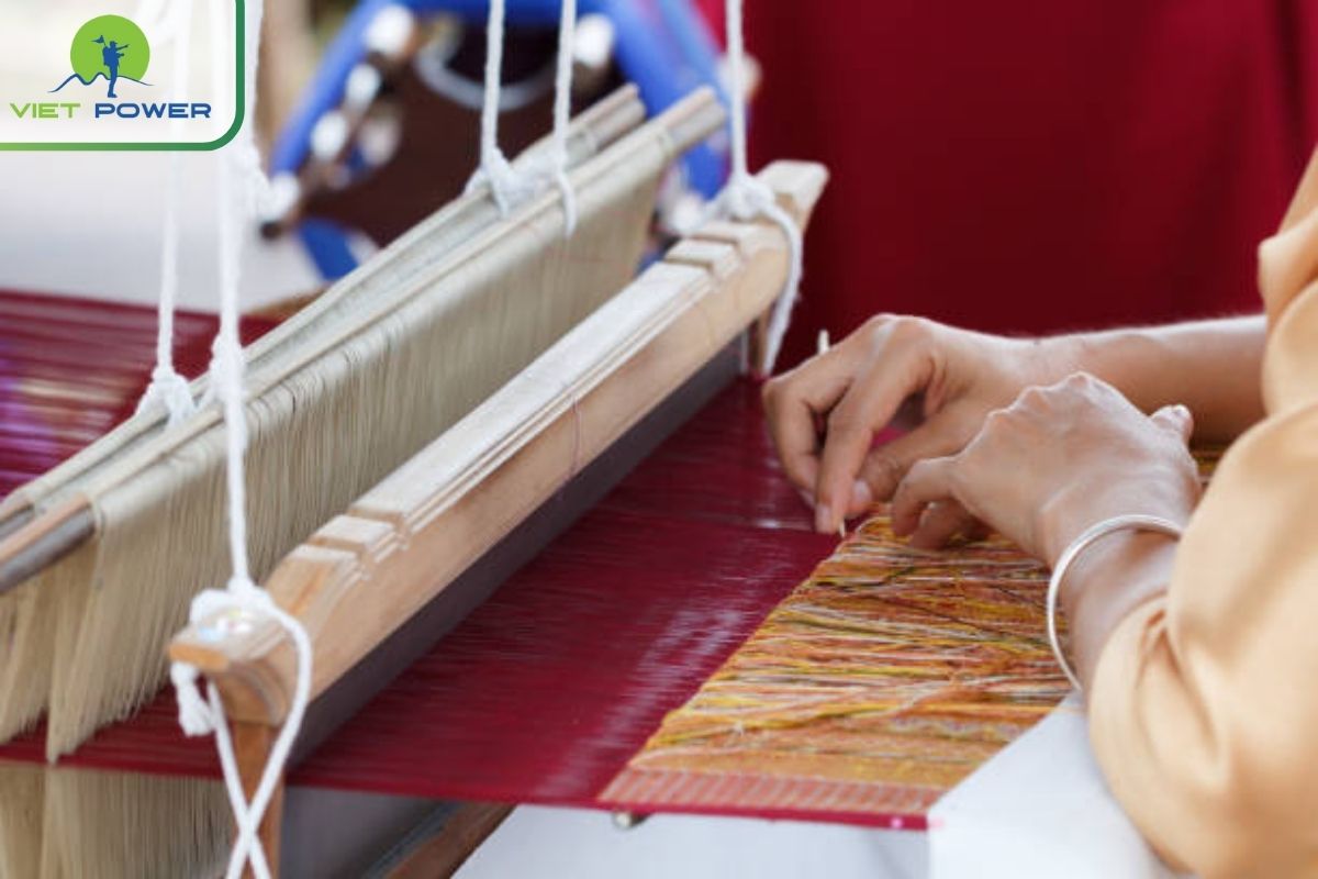 Silk Weaving is one of the best cultural activities in Vietnam