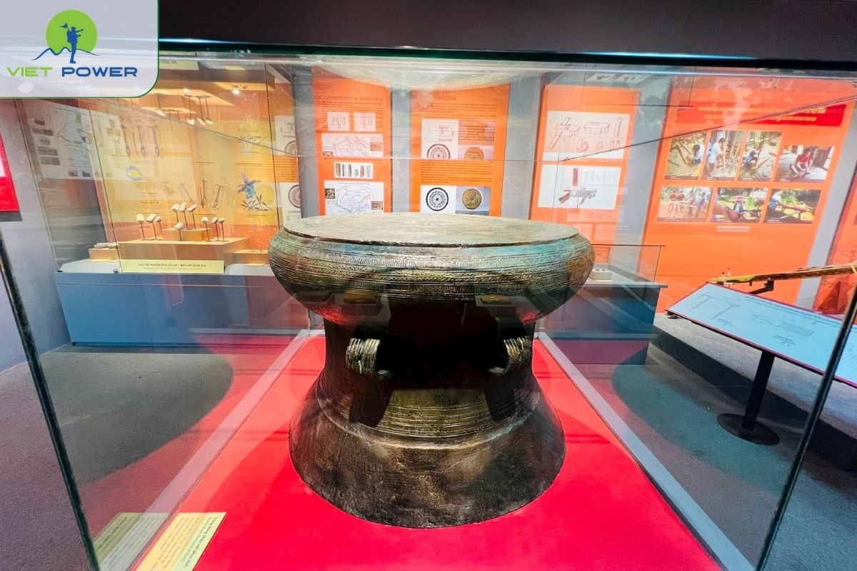 Dong Son Culture Artifacts And Bronze Drums Vietnam