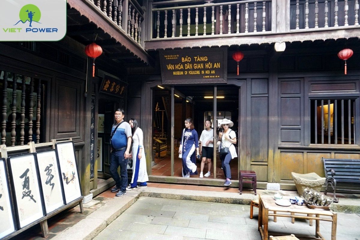 How Local People Lived, Worked And Celebrated