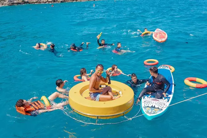 Explore Nha Trang Bay by Speedboat in One Day