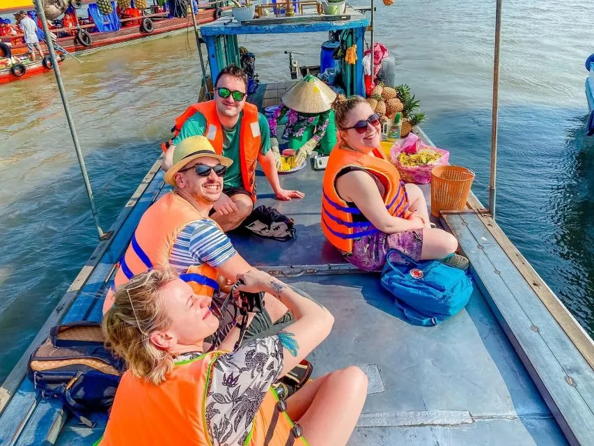 Welcoming Mekong Delta Group Tour in 1 Day