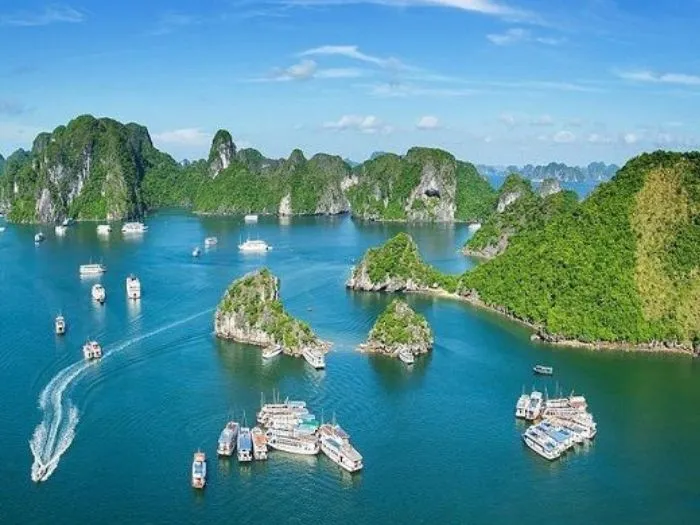 Three Days and Two Nights Exploring Ha Long Bay