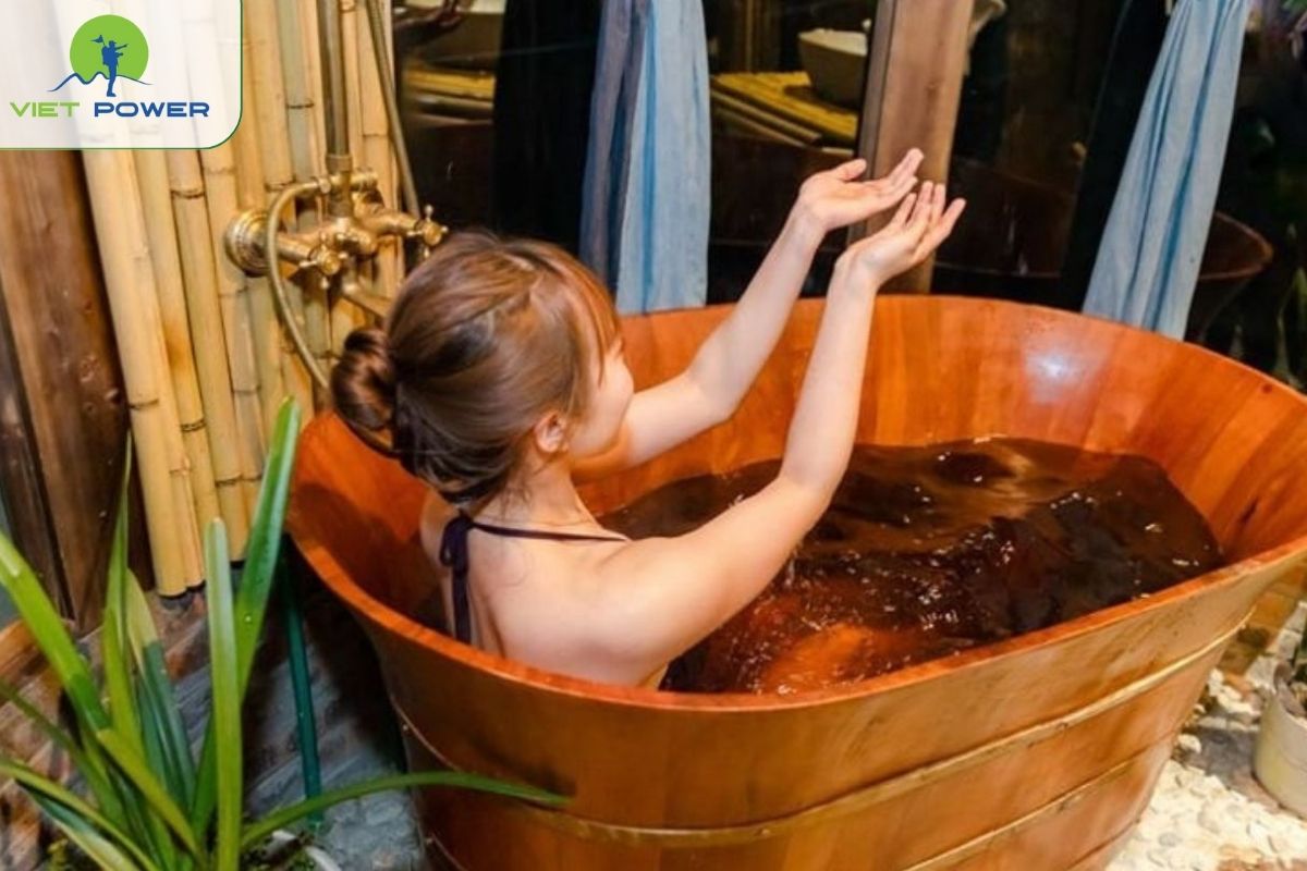 Experience the Red Dao Herbal Bath