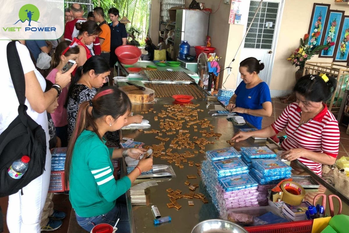 Coconut candy workshop