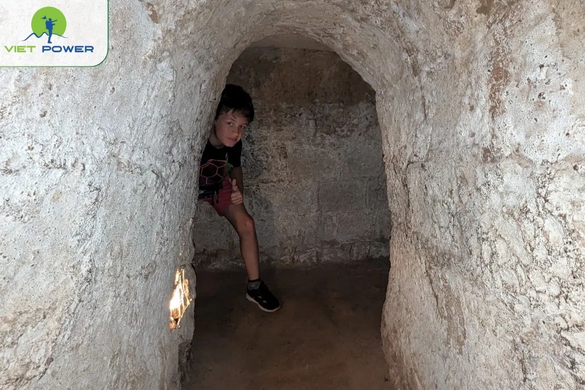 Cu Chi Tunnels