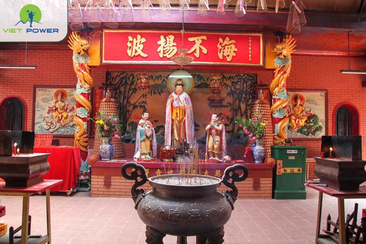 Interior Sanctuaries – Faith in Every Corner