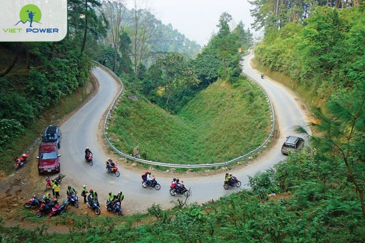 Traveling Tram Ton Pass by Private Car 