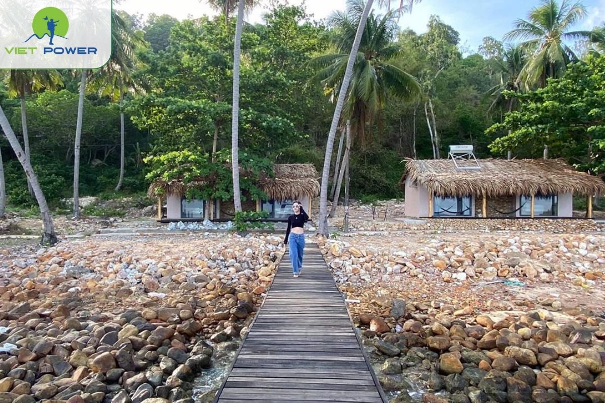 Bãi Đất Đỏ – Langchia Resort