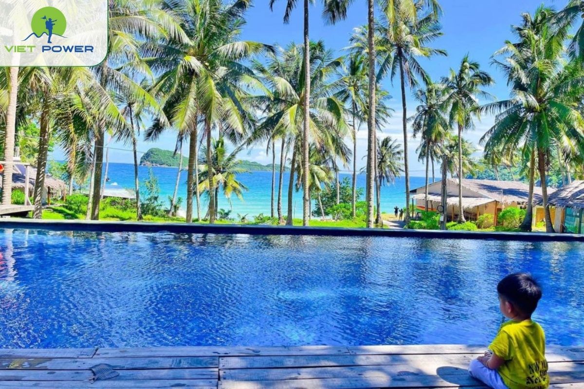 Infinity pools at Langchia