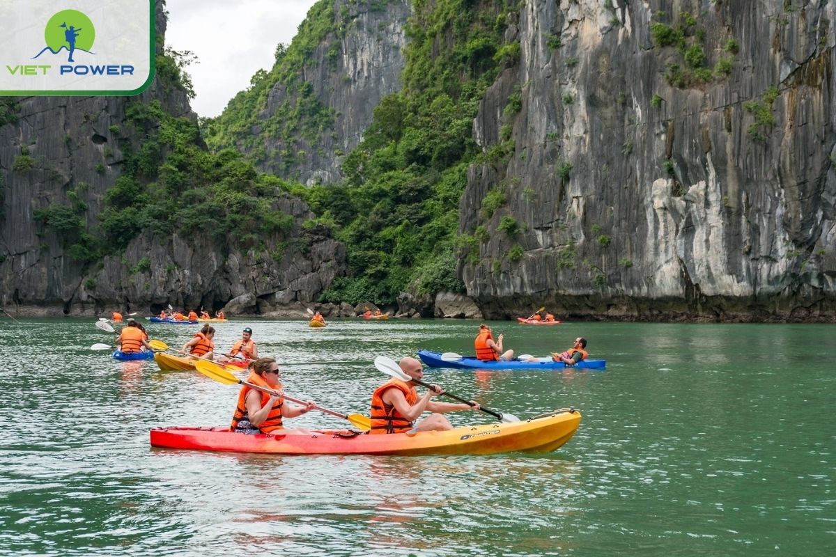 Kayaking in Halong