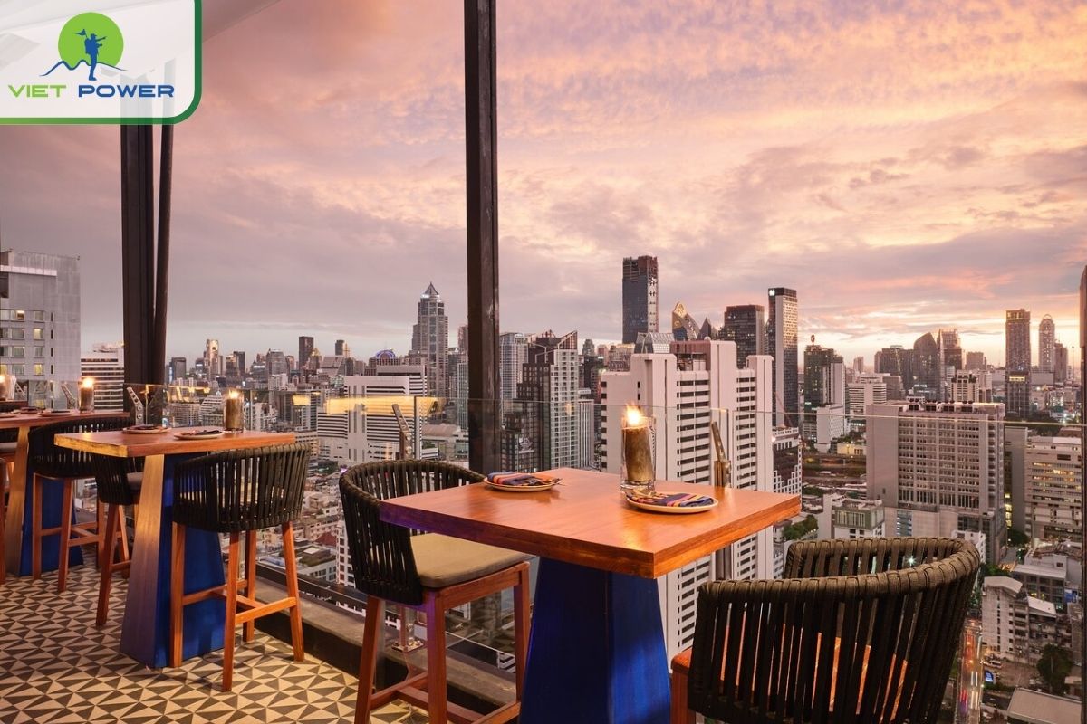 Rooftop Steak Restaurants with City Skyline Views