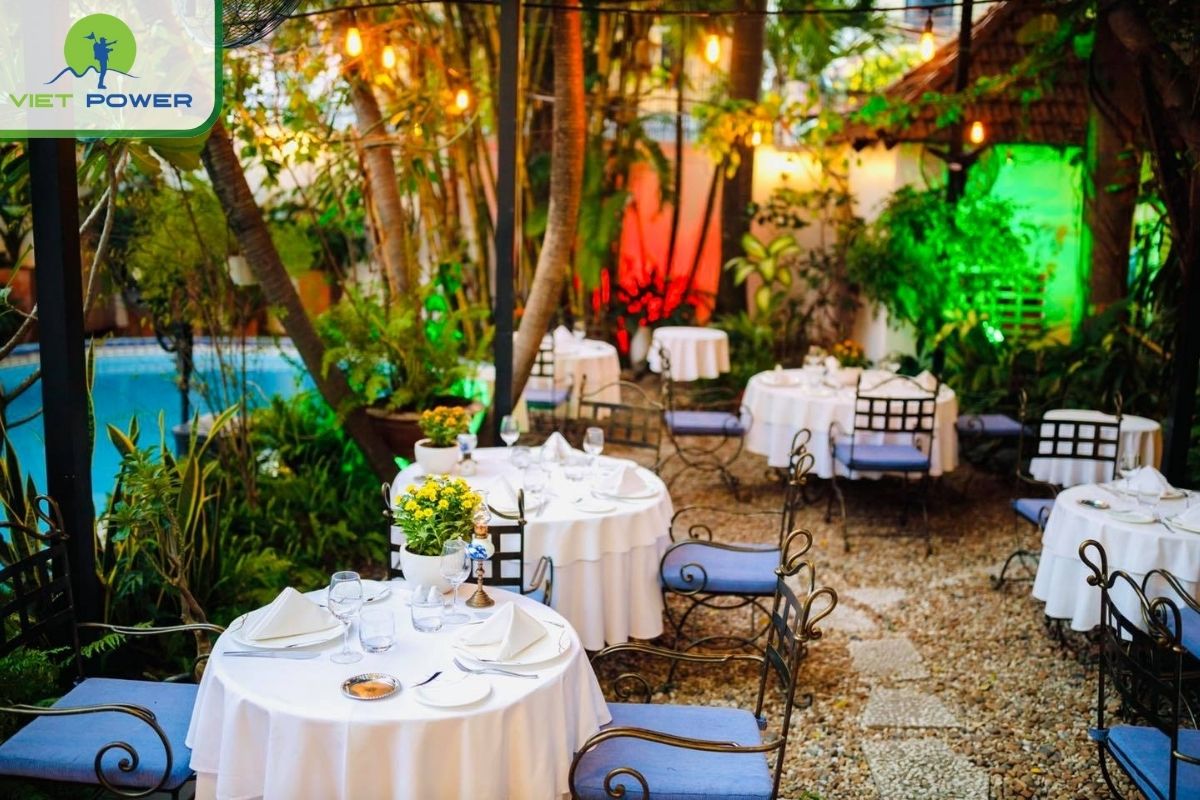 La Villa French Restaurant 